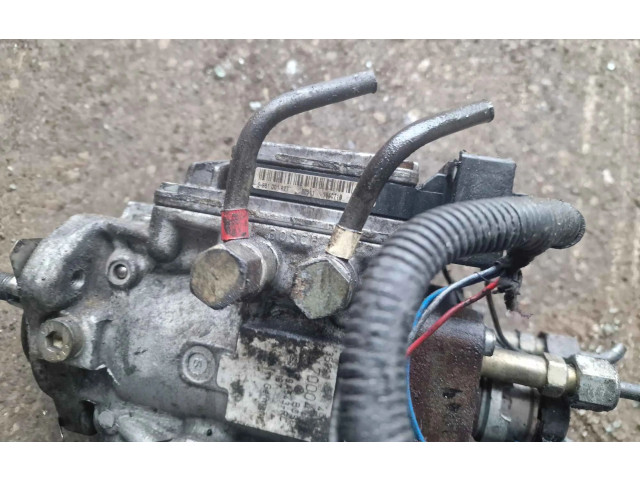 Топливный насос 0281001827 Nissan Almera Tino