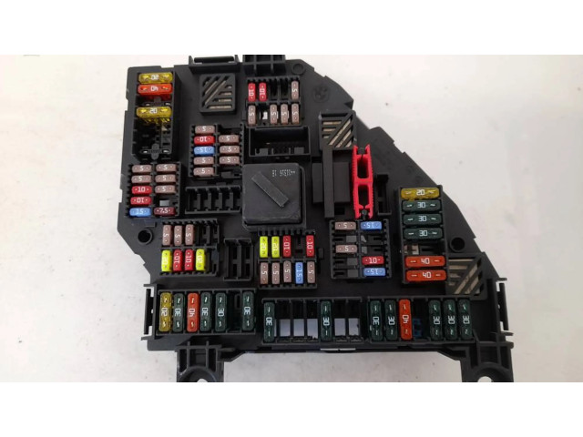   Pojistková skříňka 925281301   BMW 5 GT F07 2006