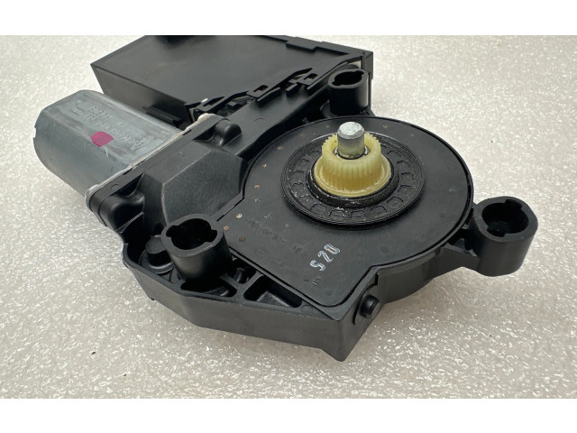 Зеркало (управляемое электричеством) 7L0959795A, 7L0959703C Porsche Cayenne (9PA) 2002 - 2010 года