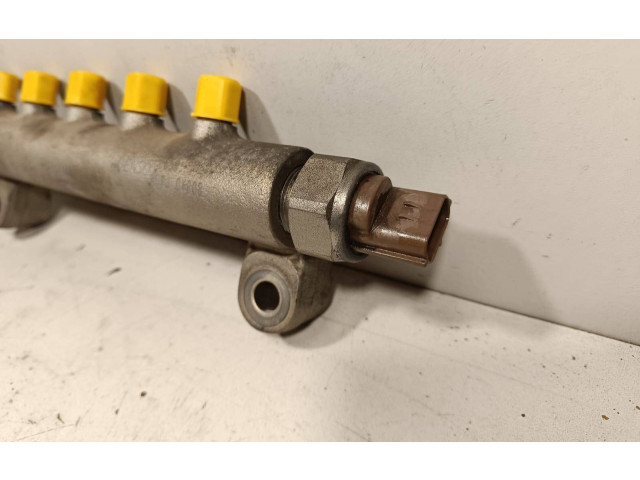 Vstřikovací lišta 09J04808, 0650 Nissan Navara D40