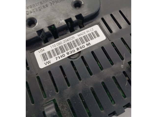 Přístrojová deska Volkswagen Transporter - Caravelle T5 2007 7H0920850M, 110080204