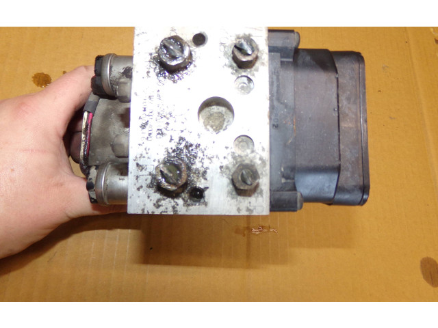 Блок АБС Subaru Legacy 1999 - 2003 года