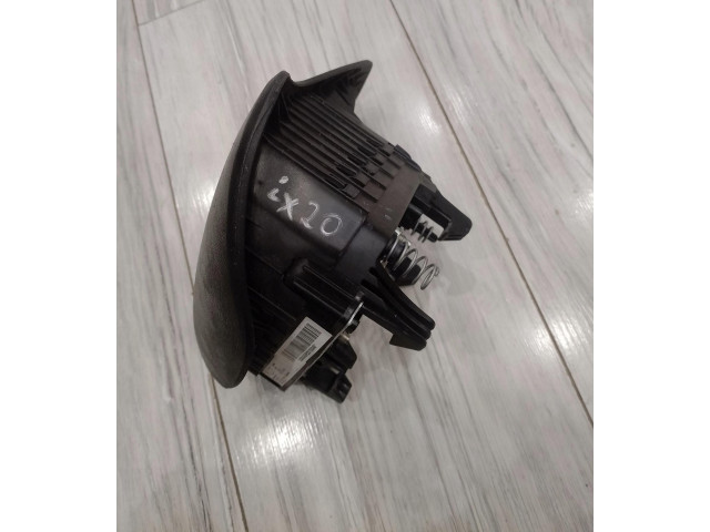 Подушка безопасности водителя    Hyundai ix20