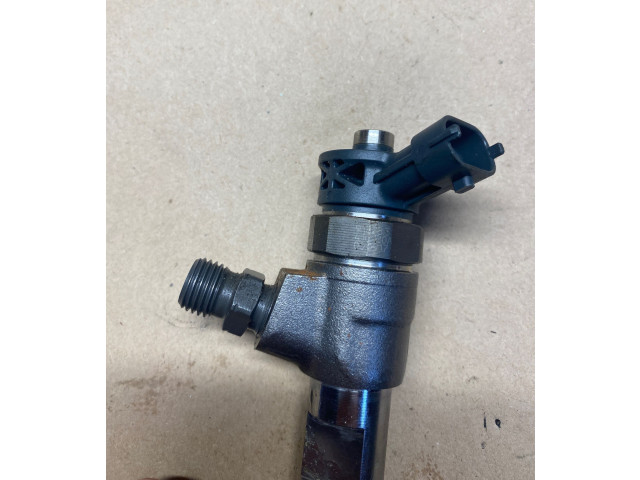 Форсунка 5P3730100 Dacia Sandero H4BB4