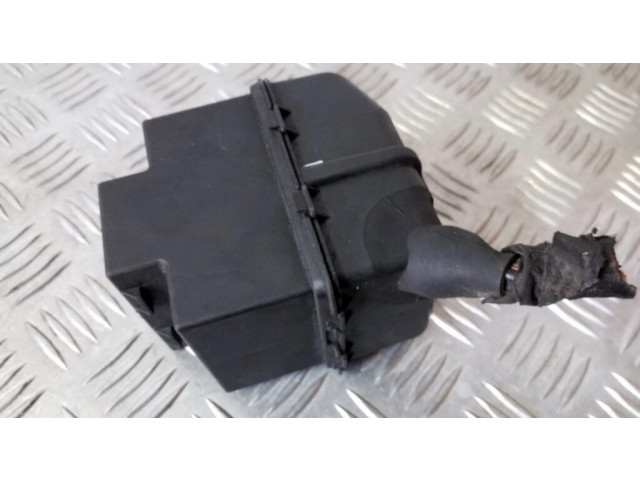 Pojistková skříňka 7N0937311 Volkswagen Sharan 2011