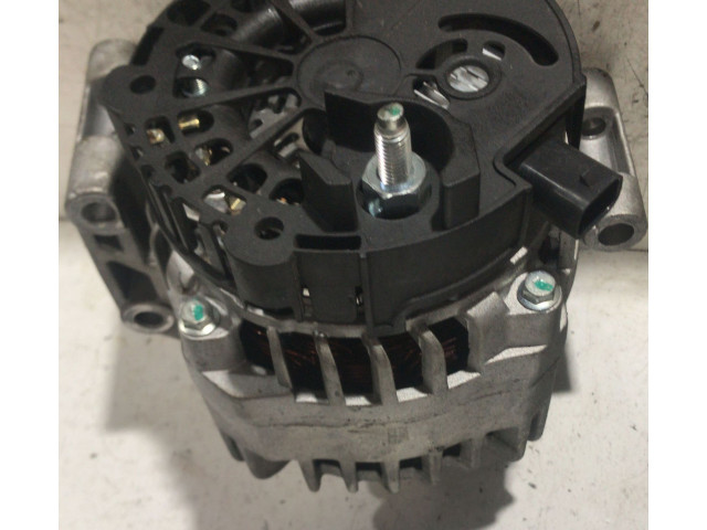 Генератор    Opel Meriva B      