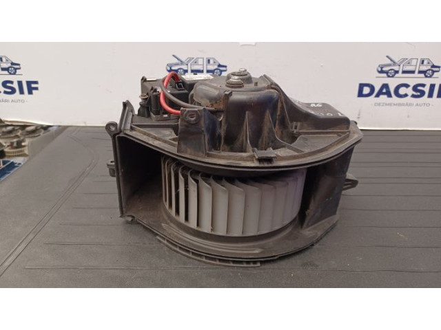 Вентилятор печки 2468105840 Audi A6 S6 C6 4F