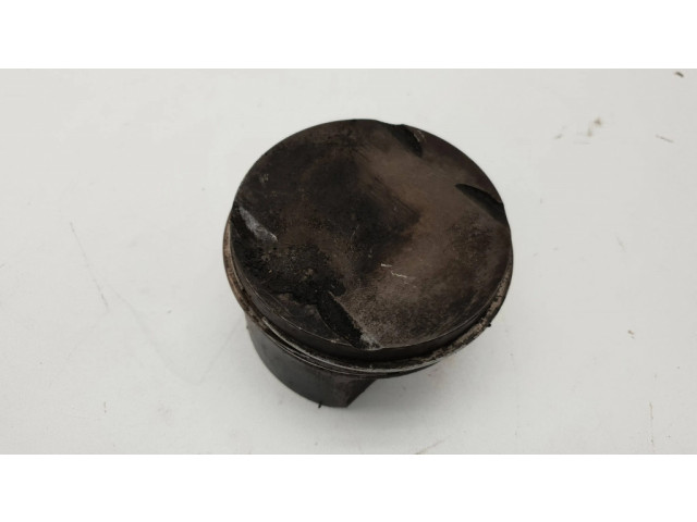 Píst 83955, 83955508 BMW 3 E36 pro benzínový motor 2.5 M50 NV