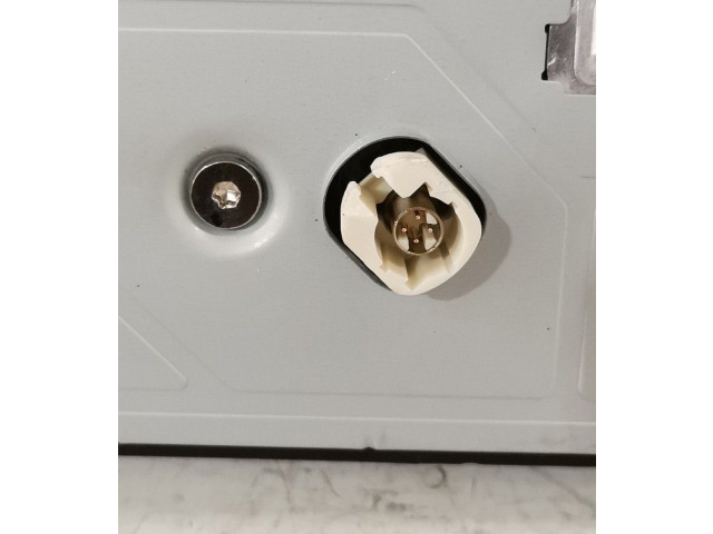 Дисплей    9837721380   Peugeot 2008 II