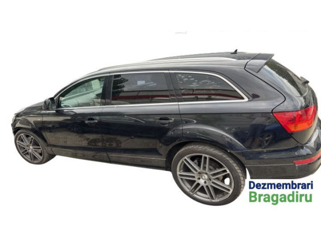 Přístrojová deska  Audi Q7 4L 2008   