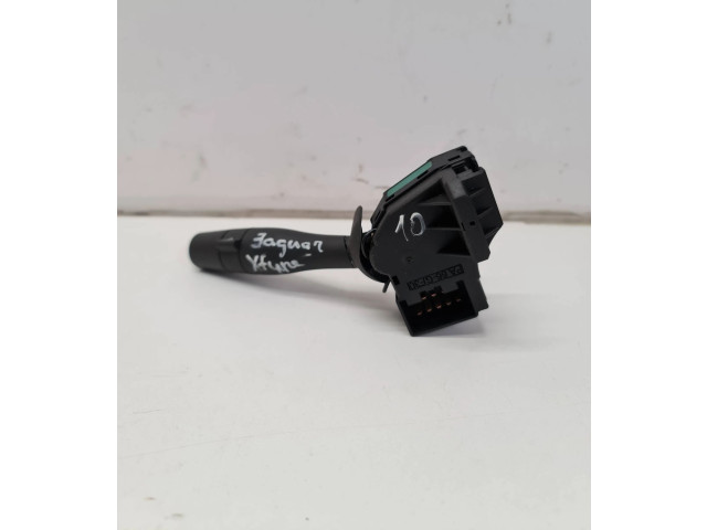 Ручка стеклоочистителей PA66GF30   Jaguar X-Type