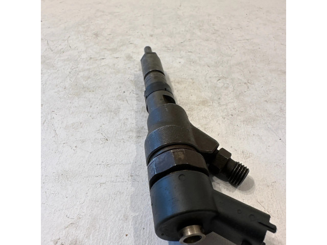 Vstřikovač 0445110044 Peugeot 406 pro naftový motor 2.0