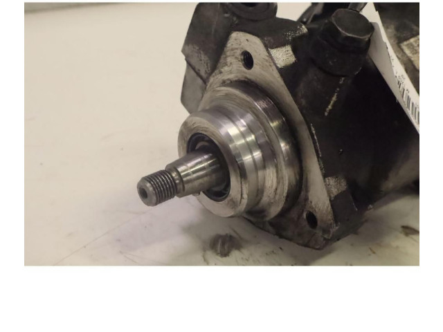 Топливный насос A6650700101 SsangYong Kyron