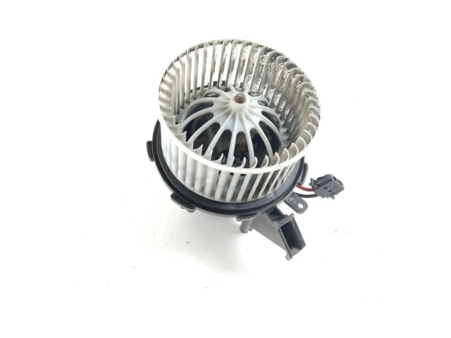 Вентилятор печки         Audi A3 S3 8P 