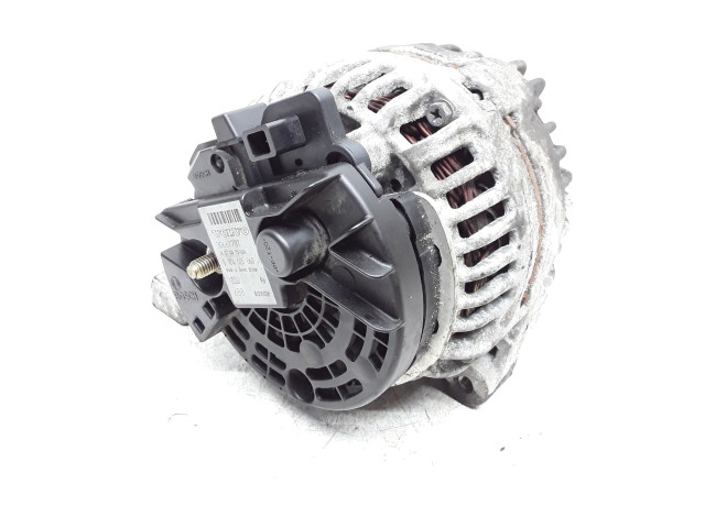 Генератор 30667787, 0124525060   Volvo XC90      