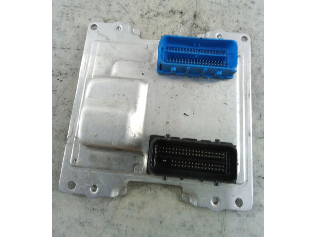 Řídící jednotka 12685824   Vauxhall Astra K 2015