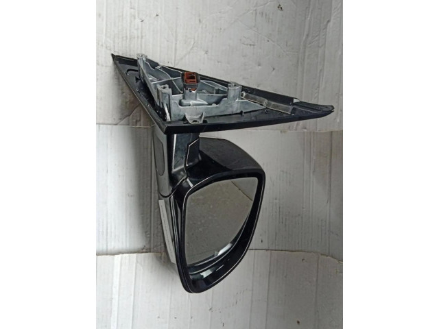 Zpětné zrcátko BMW X6 G06 2023