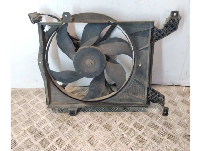 Вентилятор радиатора     30630635    Mitsubishi Space Star 