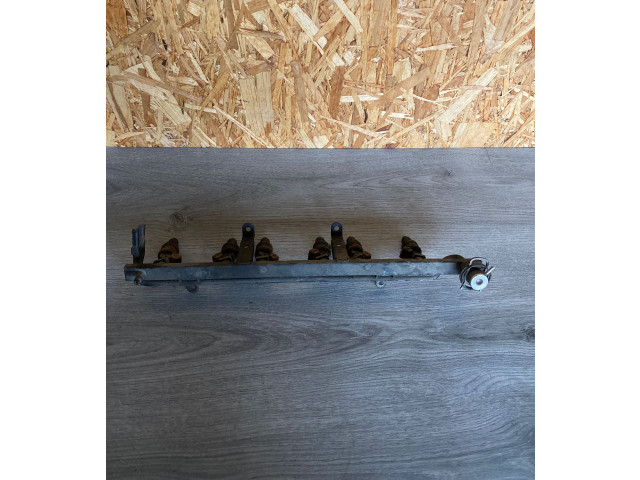 Топливная рампа Volkswagen Golf III