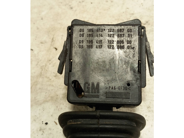 Ручка стеклоочистителей 09185417, 09185415   Opel Meriva A