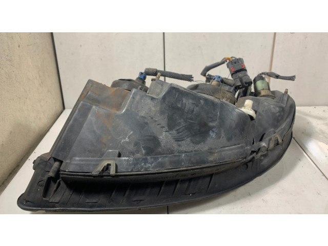 Передняя фара