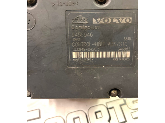 Блок АБС 2496945, 10020402824 Volvo V70 2000 - 2004 года