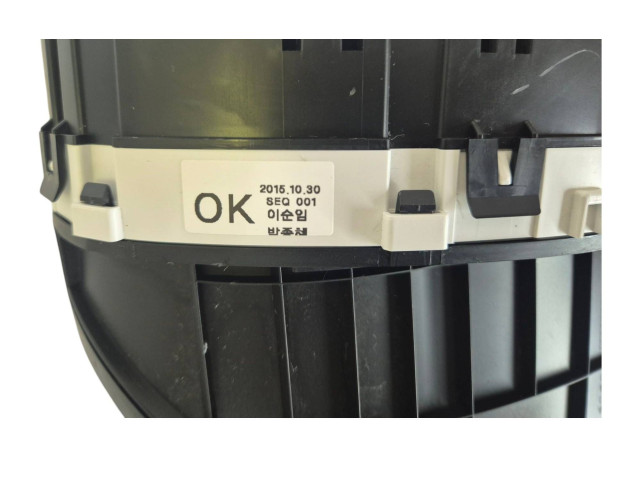 Přístrojová deska Hyundai i40 2012 11640-01470, 11616-01230