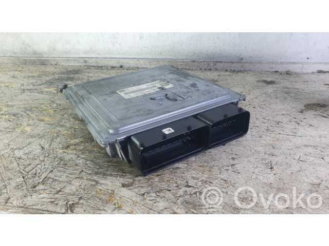 Řídící jednotka 03L906023QG, 5WP42962AA Seat Toledo IV (NH) 2011