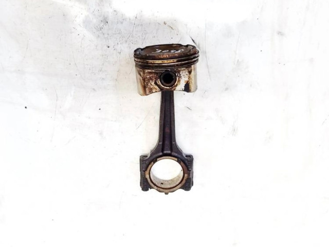 Píst Fiat Punto (188) pro benzínový motor 1.2