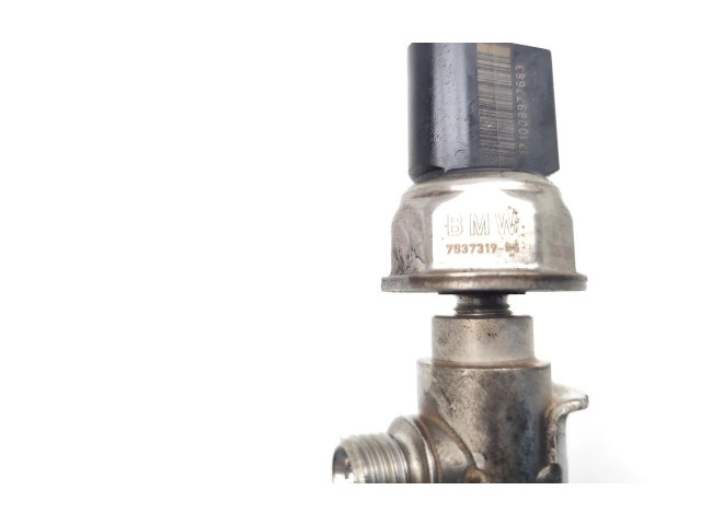 Топливная рампа 7537319   BMW 3 E90 E91   для двигателя N43B20A