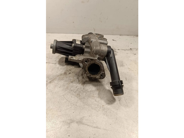 Руль Jaguar XE 2015 - года G4D39D475AA