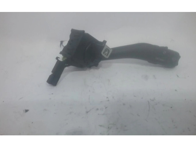 Переключатель дворников Volkswagen Jetta V