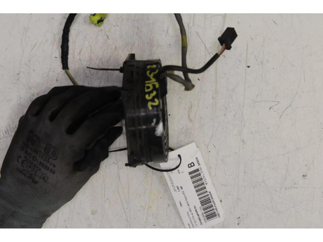 Подрулевой шлейф SRS Nissan Navara D22