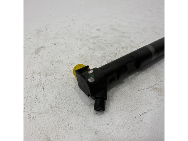 Vstřikovač Embr00002d Mercedes-Benz C W204 pro naftový motor 2.2