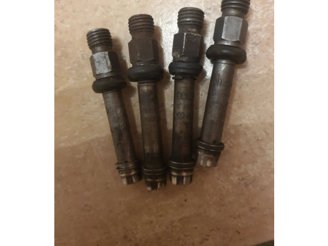 Vstřikovač 0437502   Audi 100 200 5000 C3     