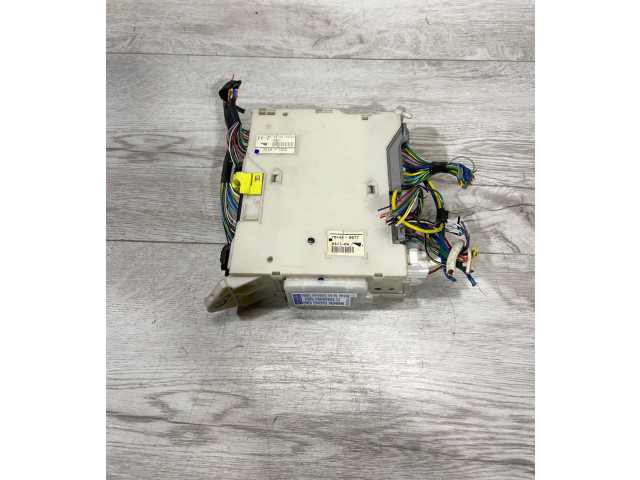 Pojistková skříňka 8273030282, 701080077 Lexus GS 300 350 430 450H 2007