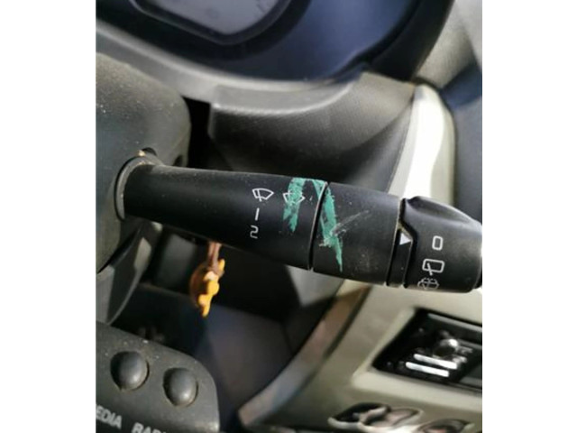 Přístrojová deska Renault Sandero I 2013