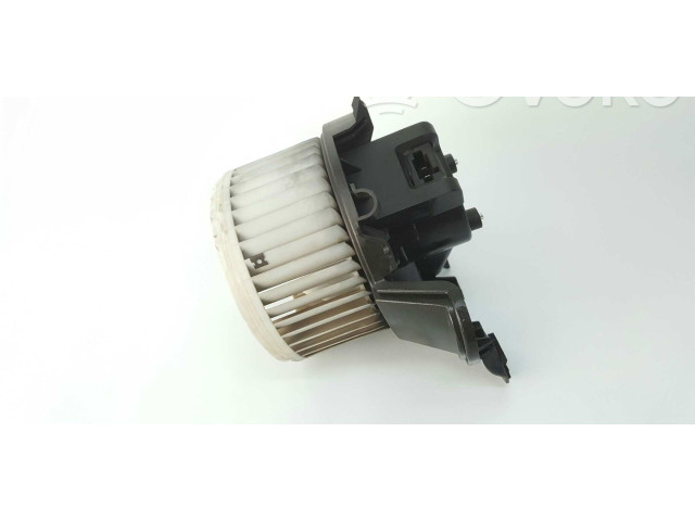 Вентилятор печки    18173010   Opel Combo D