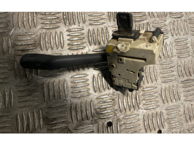 Ручка поворотов/ фонарей Jeep Cherokee XJ