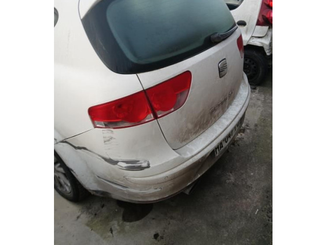 Моторчик заднего дворника 5P1857508AA9B9    Seat Altea XL