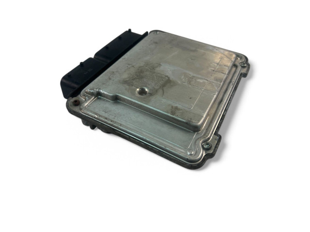 Руль Skoda Octavia Mk2 (1Z) 2004 - 2013 года 03G906021LB, 0281013238