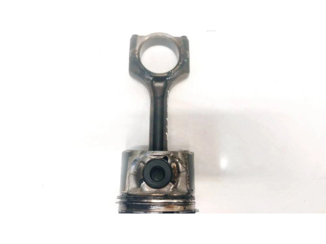 Поршень с шатуном Honda FR-V для дизельного двигателя 2.2