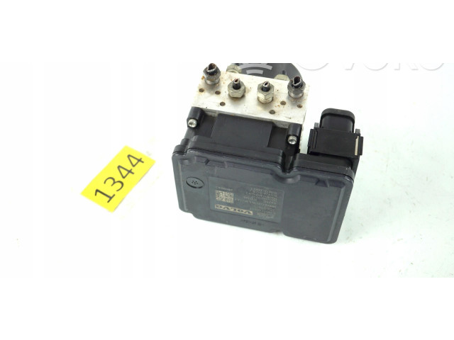 Jednotka ABS P30681619 Volvo XC70 2003