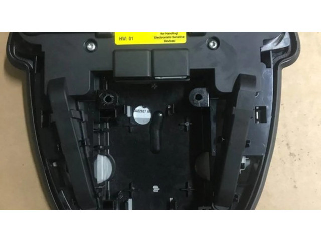 Фонарь освещения передних мест