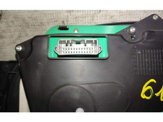 Рулевая рейка Спидометр (приборный щиток) P248102158R Dacia Logan I 2004 - 2012 года