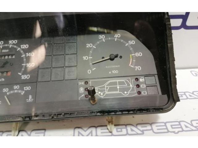 Přístrojová deska Fiat Uno 6040340140