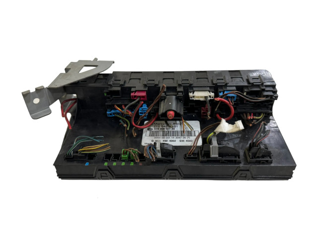 Блок предохранителей 2115452201, 5DK00804760 Mercedes-Benz E W211