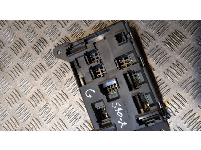 Pojistková skříňka 693168703 BMW X5 E70 2011