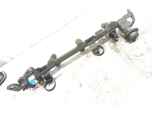 Топливная рампа 110012j60 Mazda Premacy для двигателя FP