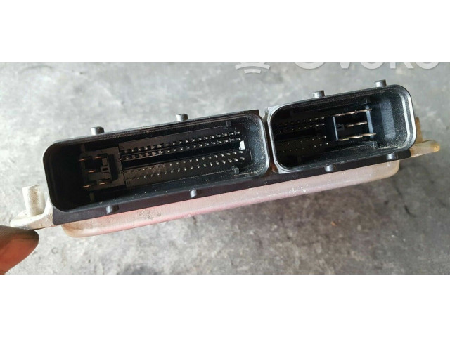 Блок управления двигателя 038906012BA   Skoda Octavia Mk2 (1Z)